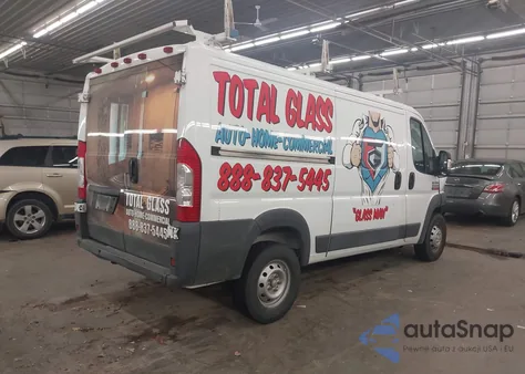 2014 Ram Promaster 1500 Low Roof z USA, uszkodzony, nr VIN 3C6TRVAG3EE100546